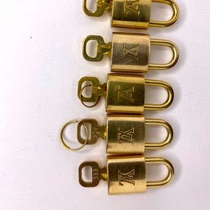 Louis Vuitton padlock and key set